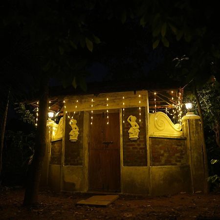 Kayyalas Courtyard Thrissur Eksteriør bilde