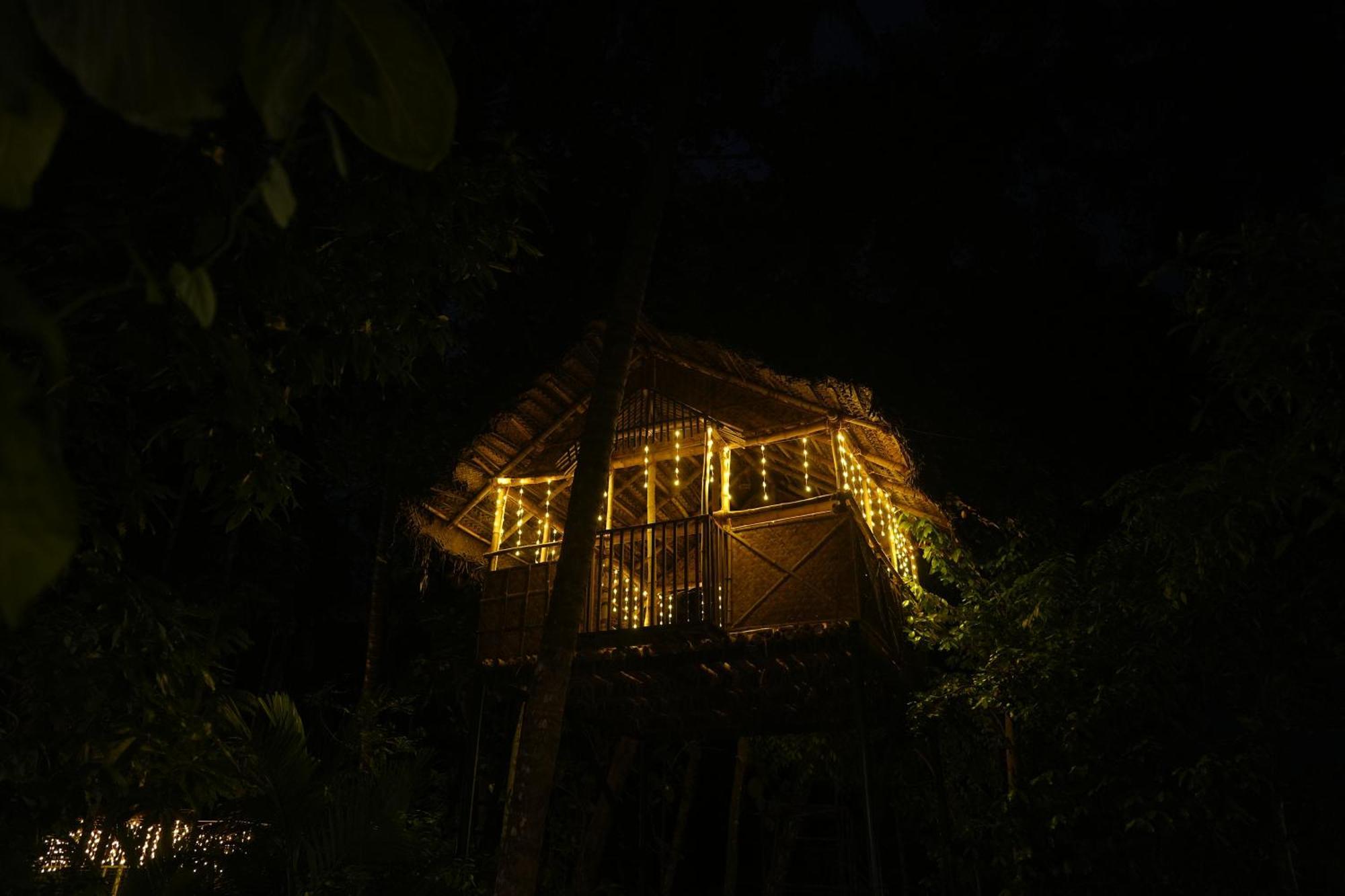 Kayyalas Courtyard Thrissur Eksteriør bilde